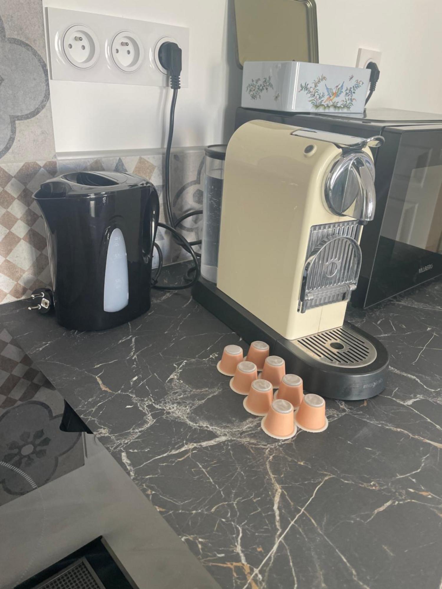 Hébergement de vacances Maison_du_sud_13140 *